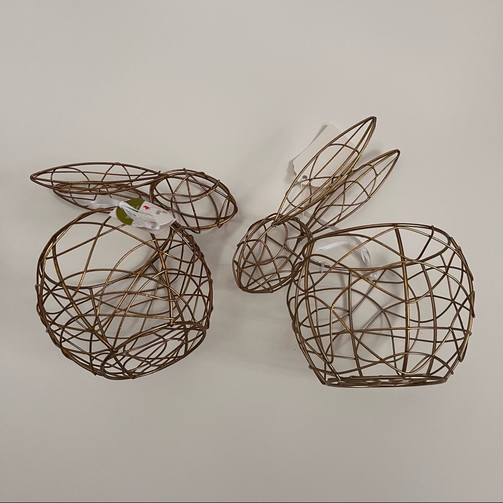 NWT debi Lilly gold wire rabbits bunnies set of 2 table top decor bowl